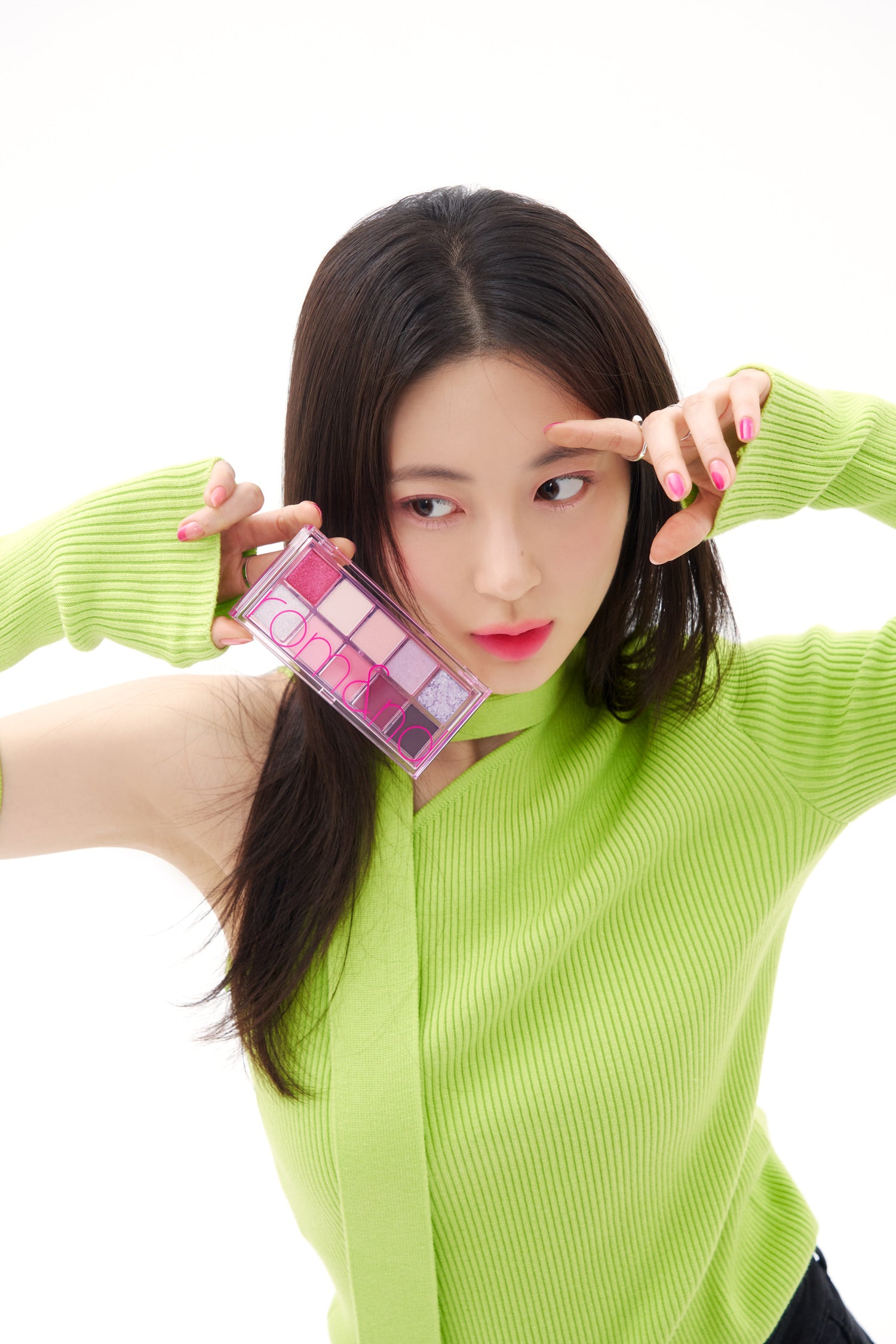 rom&nd, romand, eye palette, better than palette, korean eye palette, eyeshadow palette, matte shimmer glitter pigmentation, 10 colors eyeshadow palette, makeup pallet, colorful eye shadow