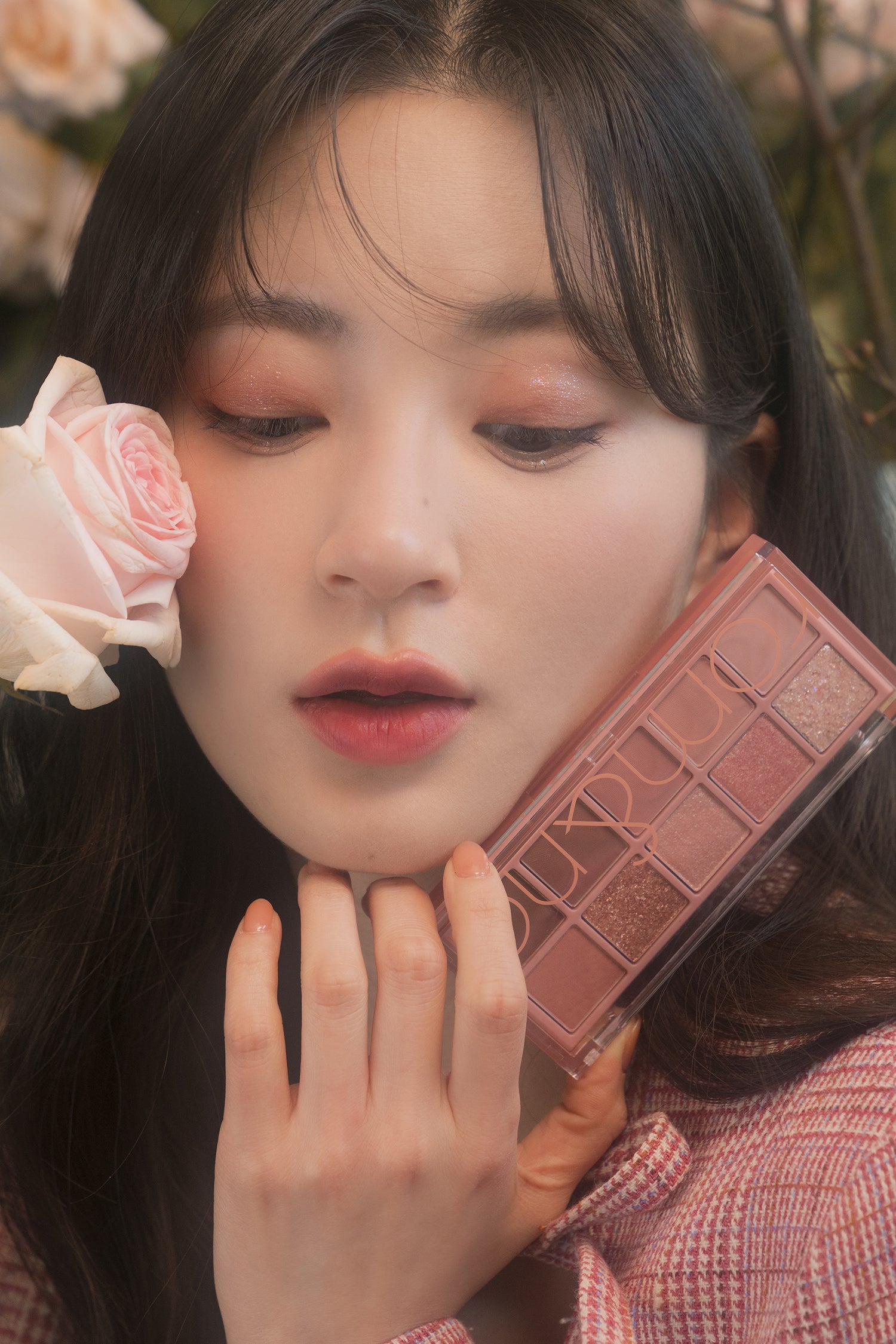 rom&nd, romand, eye palette, better than palette, korean eye palette, eyeshadow palette, matte shimmer glitter pigmentation, 10 colors eyeshadow palette, makeup pallet, colorful eye shadow, pampas garden, mahogany garden, rosebud garden, dusty fog garden, shade & shadow garden, peony nude garden