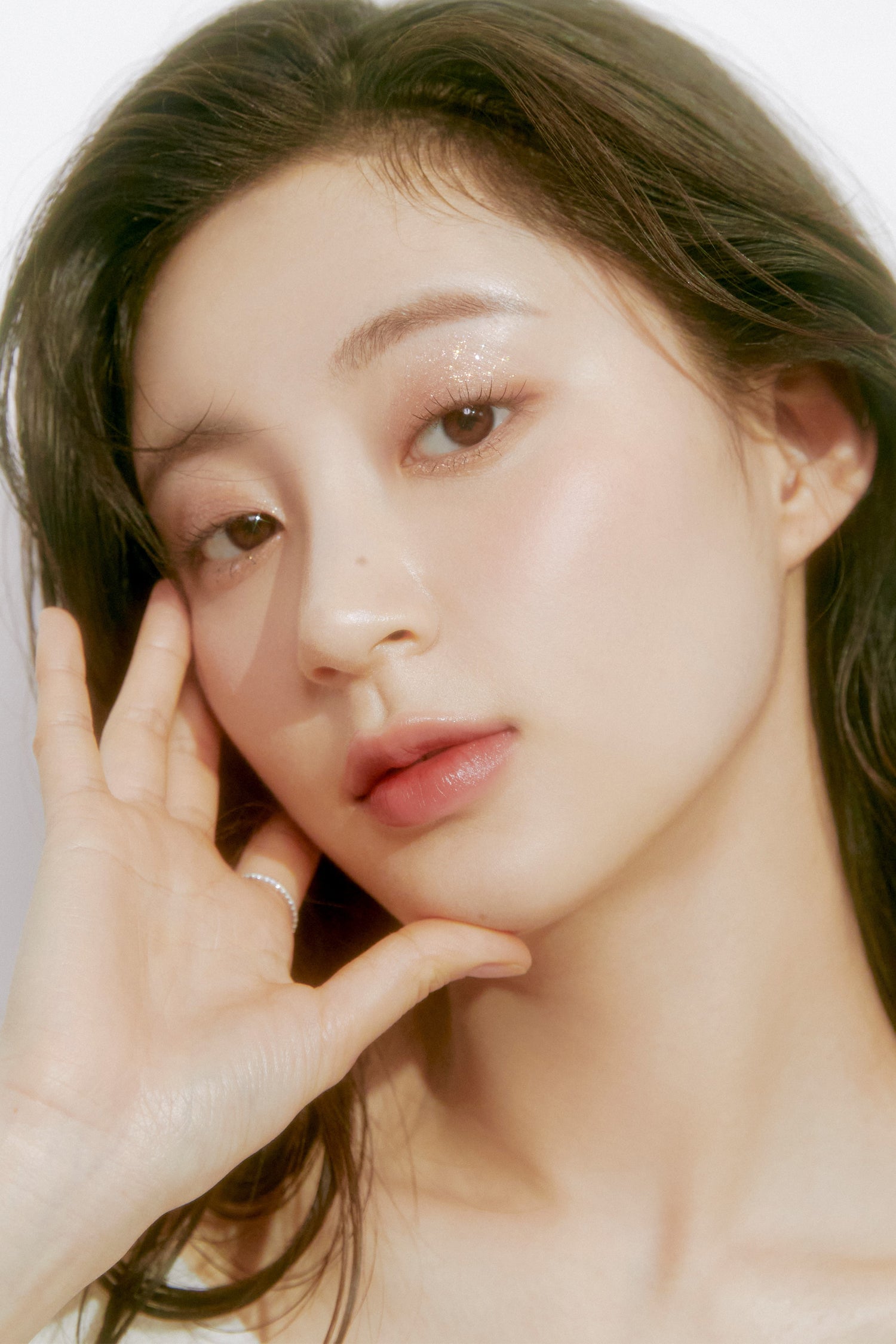 rom&nd, romand, eye palette, better than palette, korean eye palette, eyeshadow palette, glitter eyeshadow palette, pressed glitter eyeshadow palette, glitter sparkle eyeshadow palette, 10 colors glitter, light and glitter garden